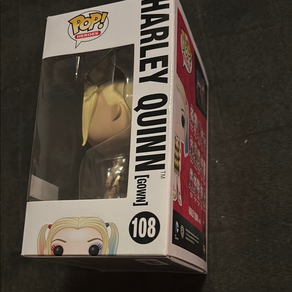 Funko Pop! Heroes Harley Quinn Vinyl Figure - Picture 2 of 4